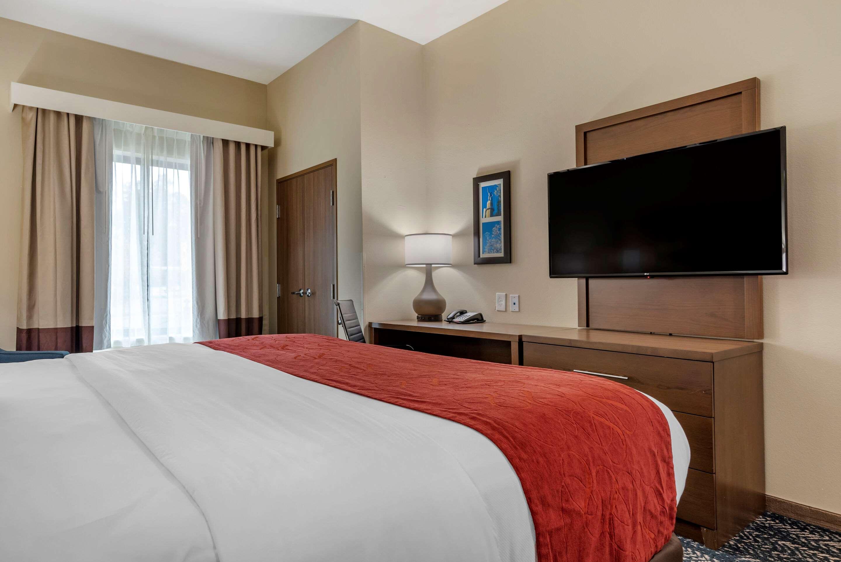Comfort Inn & Suites Downtown Near University Tuscaloosa Esterno foto
