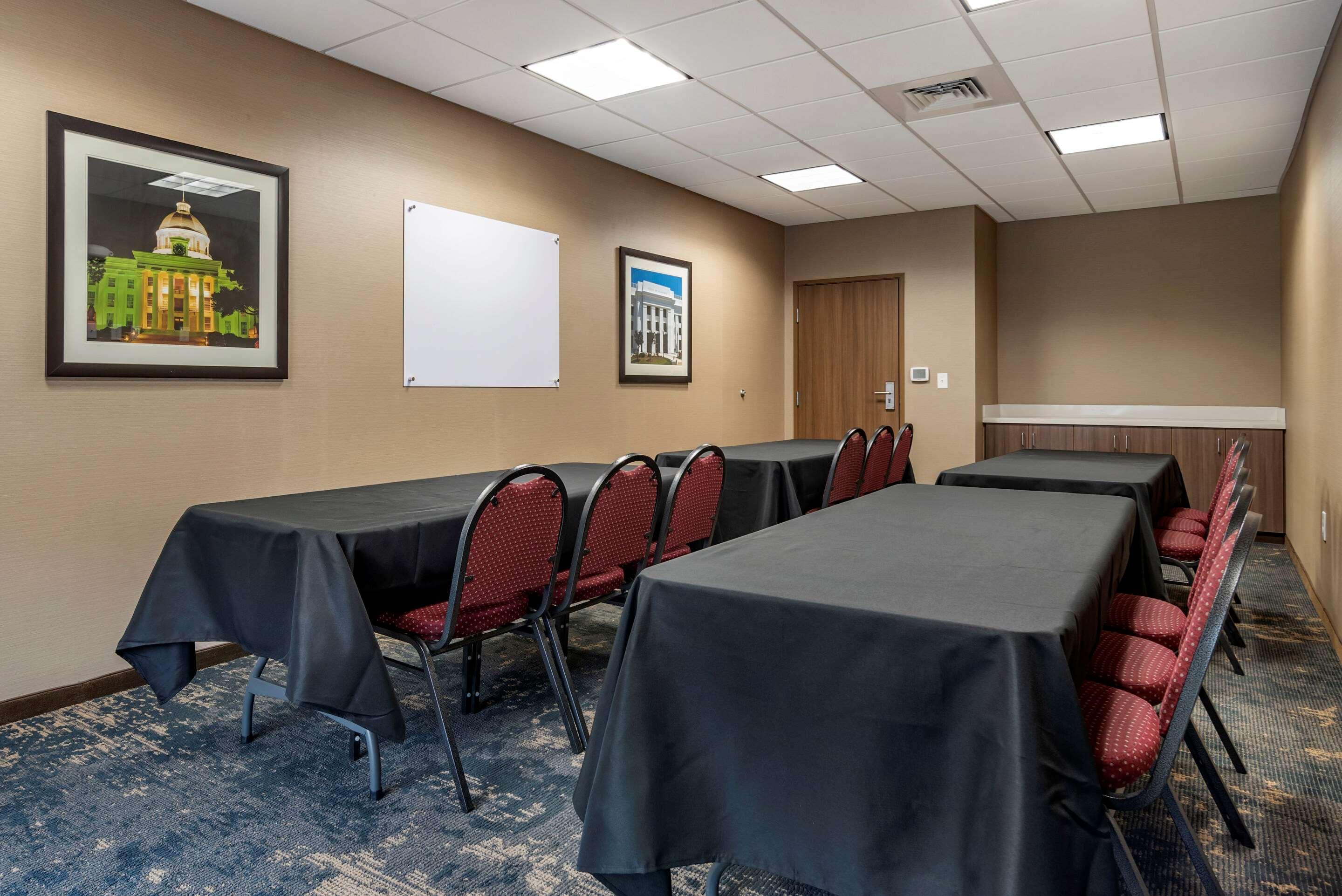 Comfort Inn & Suites Downtown Near University Tuscaloosa Esterno foto