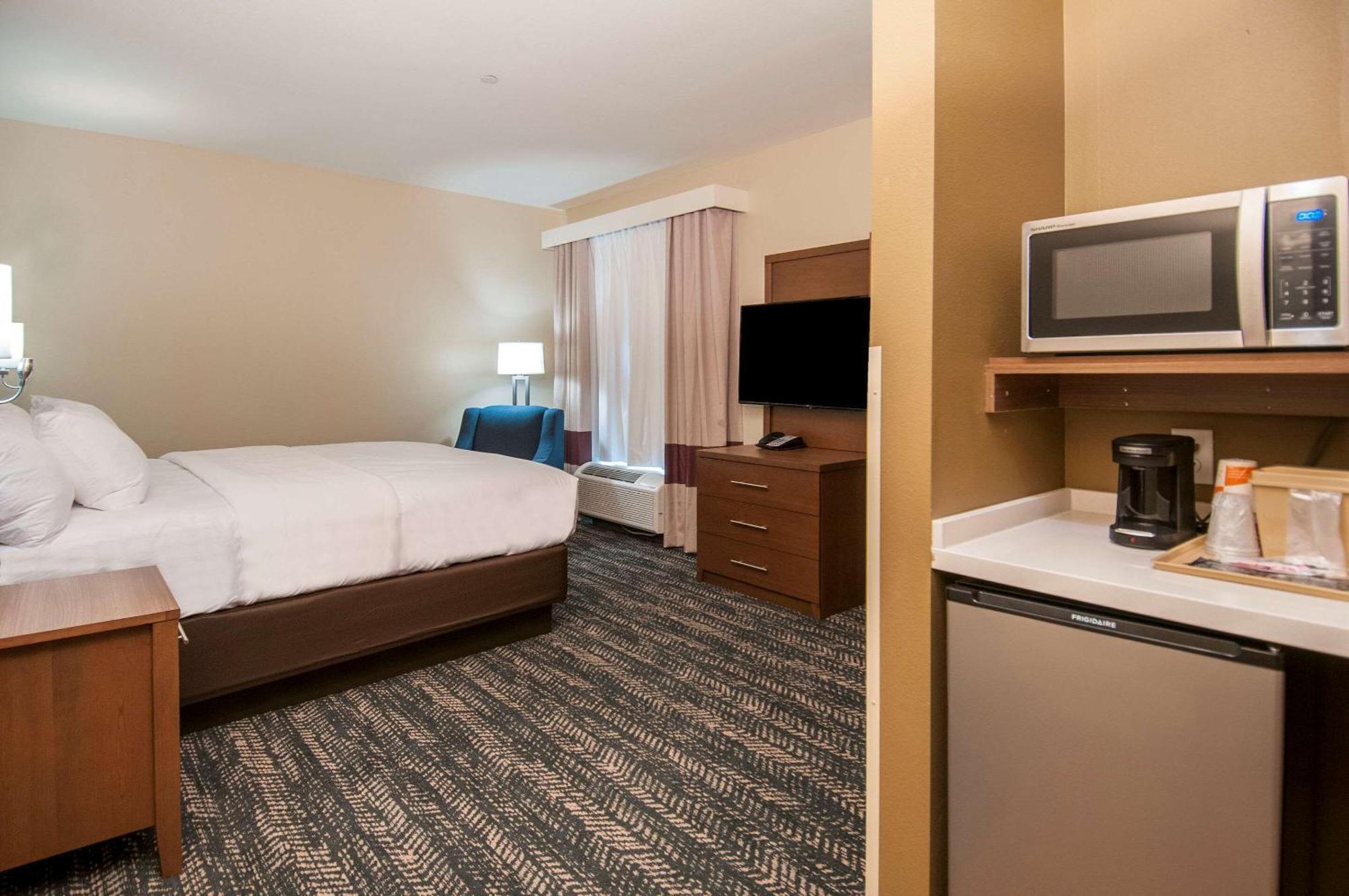 Comfort Inn & Suites Downtown Near University Tuscaloosa Esterno foto